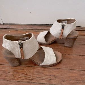 Tom’s gently used heels